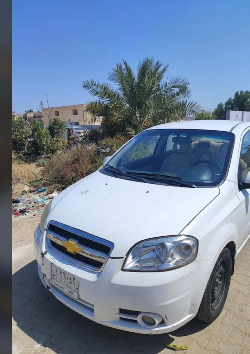 للبيع افيو ٢٠١٥ 
السياره حلوه وجاهزه 
بس بيها ضربه بالجاملغ شويه 
الحداديه مالتها زينه
التبريد معوز غاز فقط والسياره ع الفحص
  السعر 65وبيها  مجال شي بسيط
العنوان النجف للاستفسار خاص او ع رقم ***********
