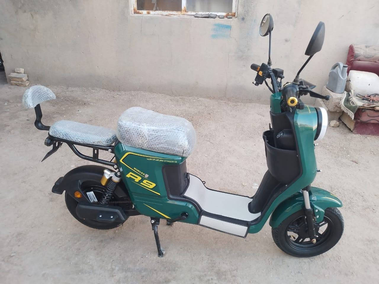 سلام عليكم دراجه شحن R9 للبيع مديل 25 السعر 350 وبيها مجال العنوان البصره الهارثه للإتصال ***********
