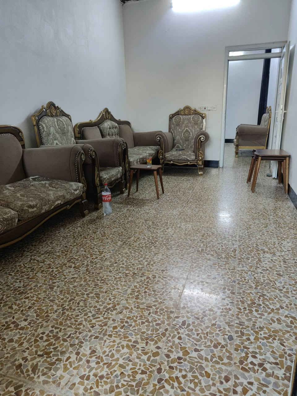 دار للبيع كارت سكني حي السماح الثانية خلف محطة المشاعل مباشر
100 متر باص خدمات كاملة فقط ناقصة سقوف ثانية بس الغرفة مشتغها جبس 

السعر 48 ✅

***********📞

***********📞
