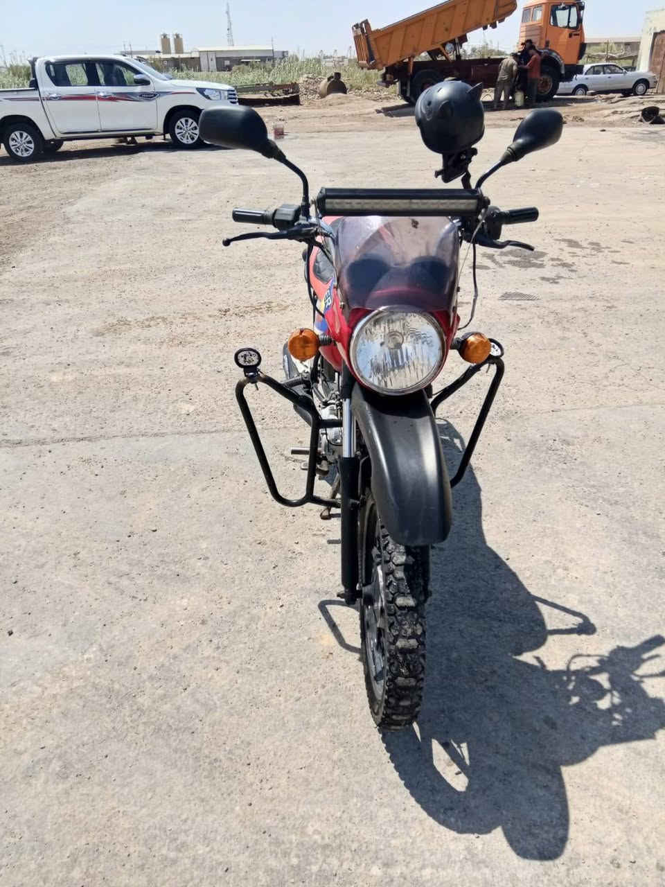 سلام عليكم البيع درجة بوكسر فحل موديل 2019 وراق سكنر مكينه مجفته دراجة حلو تايرات جداد سعر 700 وبيه مجال مكاني ميسان العماره قلعت صالح ***********
