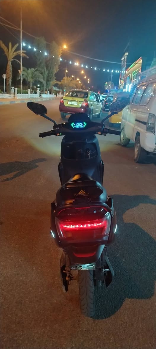 سلام عليكم ماطور شحن 🔋 ا Aiwawa بطاريات 6 الماكور نظيف كدام العين السعر 500 قفل مكاني حي التحرير سايدين ال البيت للاتصال ***********
