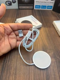 شاحن ماجسيف • لاسلكي • متوافق ايفون وسامسونج
