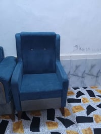 كنب • نضيف • ٥ قطع ١٠ نفرات