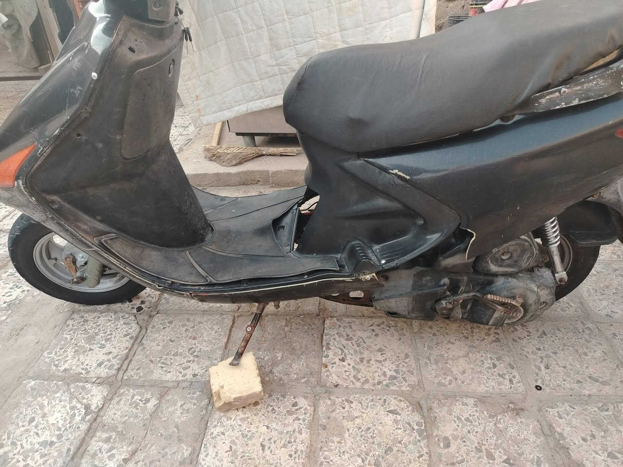 السلام عليكم
فراشه نثيه لبيع
شرط الشغل دراجه جاهزه من كلشي
تخم تاير جديد
دبلات امامي خلفي جديد شرط الشغل
كهربايات كلهه شغاله
لايت وبك لايت
اشاير خلفي و أمامي
بريك امامي خلفي
دشبول كله شغال
كيلو متر
الدراجه مفتوحه ولفات فقط
مكاني ديوانية مركز
***********
