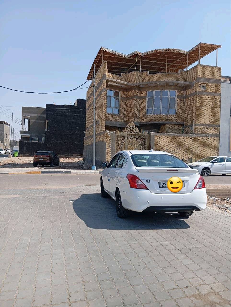 نيسان صني موديل 2025 رقم اربيل هندي ام ا لبليته الزركه مكفول من الصبغ والضربه ماعدا بارد بالباب الخلفي فقط السعر ١٢٢وبيه مجال بسيط الاتصال على الرقم ***********
