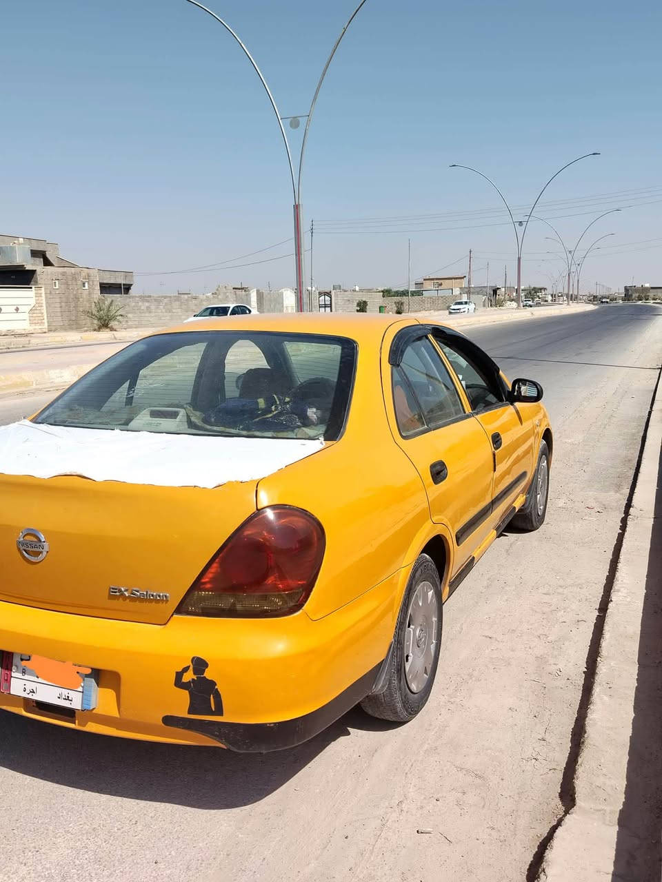 مكلف بلنشر
سيارة سني نضيفه للبيع 
موديل 11 موسسه
كير محركً شرط 

للستفسار انتصل على رقم 
***********
 ***********

