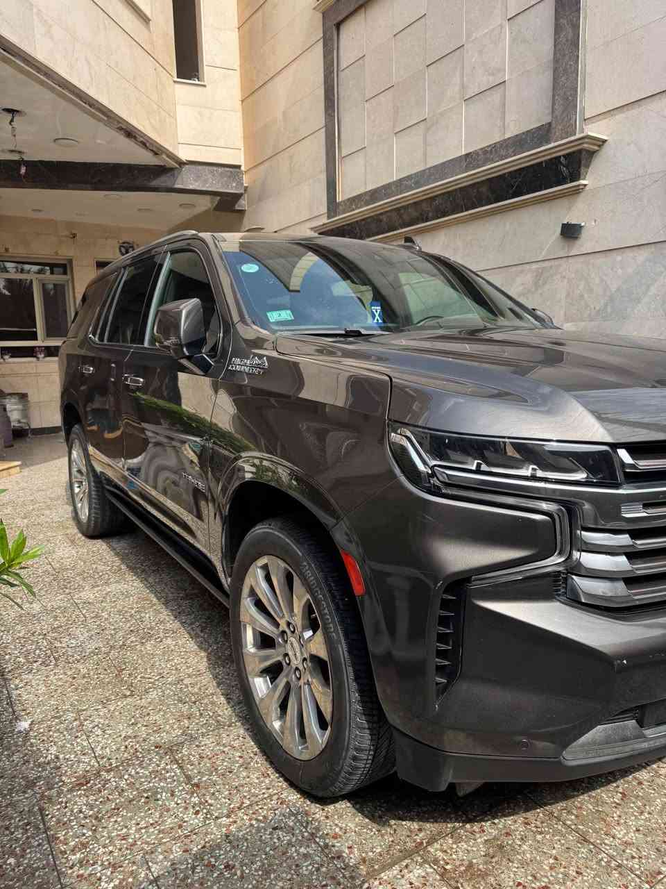 تاهو هاي كانتري • مكينه ٦٫٢ V8 • ٩٥٠٠٠ كم