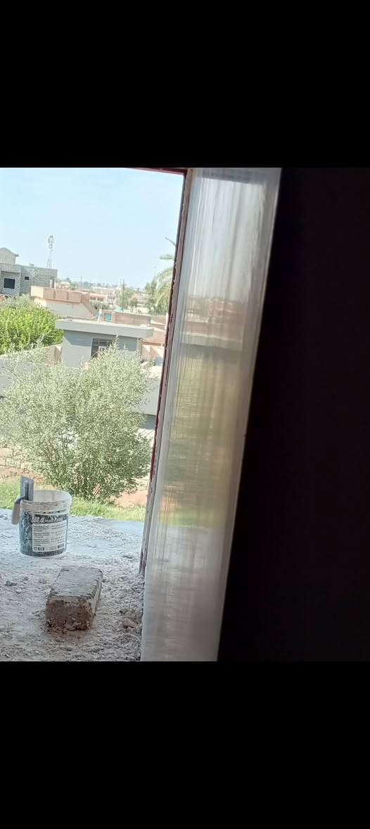 يوجد كادر لبخ جص من الموصل سعر متر3 مصرف علينة*********** شقل جام شقلي مستمر بل شركاط شقل مساطر وعل خيط🧵البيت يطول 3 تيام كادر 4وسطوات 4عمال خابر ودلل حاضرين موجود واتساب تريد مخابرة عل خط
