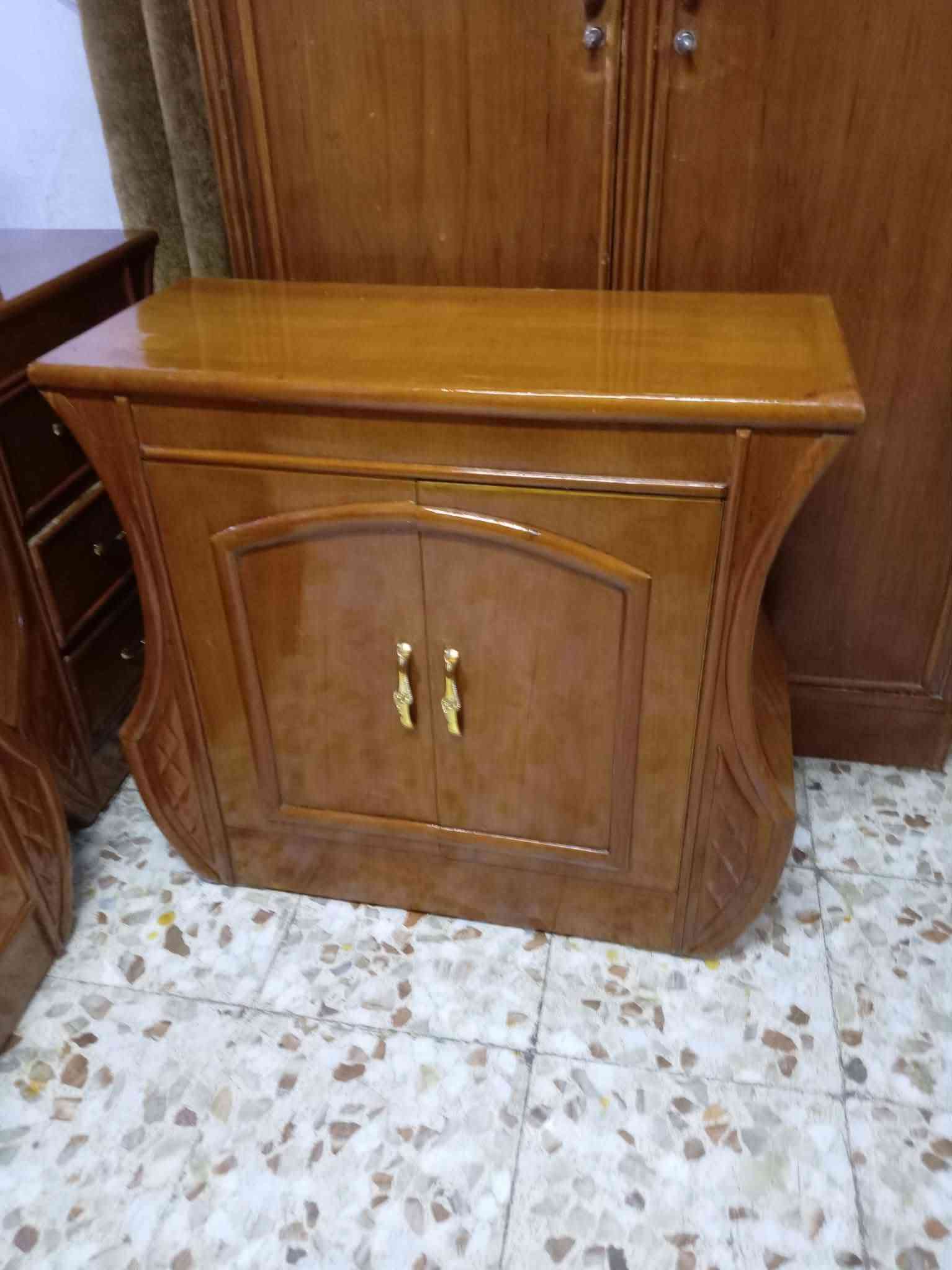 غرفة نوم • نقش يدوي • صاج بورمي
