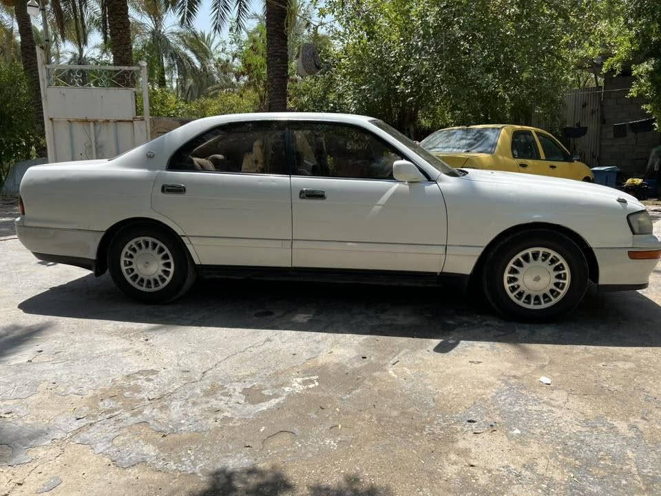 كراون بطه موديل 92 بدون صبغ مكفوله من الكص  تخم تاير تربريد شغال كهربأيات كلهه شغاله السعر 52 وبيهه مجال شرعي بغداد رقم الهاتف ***********🫡
