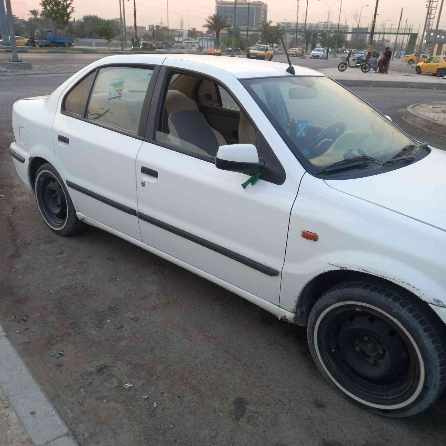حادثة • ٢٠١١ • معجون ما مصبوغ