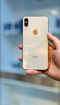آيفون XS ماكس • كفالة • ملحقات كاملة
