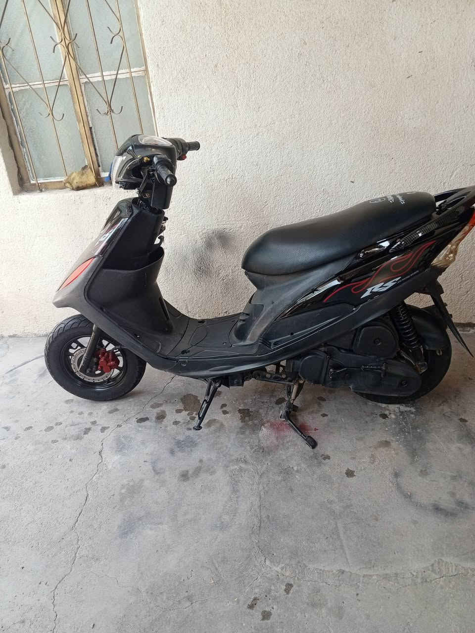 سلام عليكم
دراجه ماكس عدله للبيع دراجه كلشي شغال بيه مابيه نقص 
دراجه مامفتوحه السعر 750وبيه مجال حك جيه 
مكاني خور الزبير 
***********
