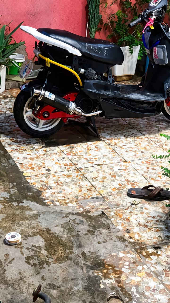 سلام عليكم سكنس نثيه دراجه خير من الله مزوده شلعه ومعدل بوشه 58ونص كلجات خلفي رياضي ولمامي مال رمبه كفرات كاملات مفصخهن وضامهن لون ابيض بيع او مراوسه فورزه صفر سته عنوان دراجه بغداد شعب ستفسار ***********
