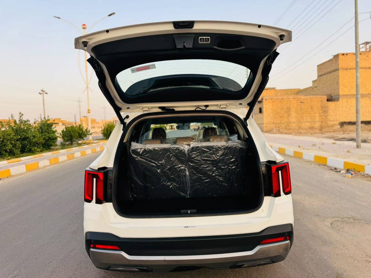 سورنتو 2024 رقم بغداد تحويل ثاني يوم
خليجي مكفوله ضربه وصبغ وتبديل 
محرك 6 سلندر 7 راكب 3 قطع تبريد
ماشيه 45 الف  جنطة كهربائي 
إشاره بالمري تحكمات كشن كهربائي 
شحن لاسلكي سايد بريك دكمه مري شفط بردات خلفيه بلاد 
السعر 285 وبيها مجال
للاستفسار ( ***********

