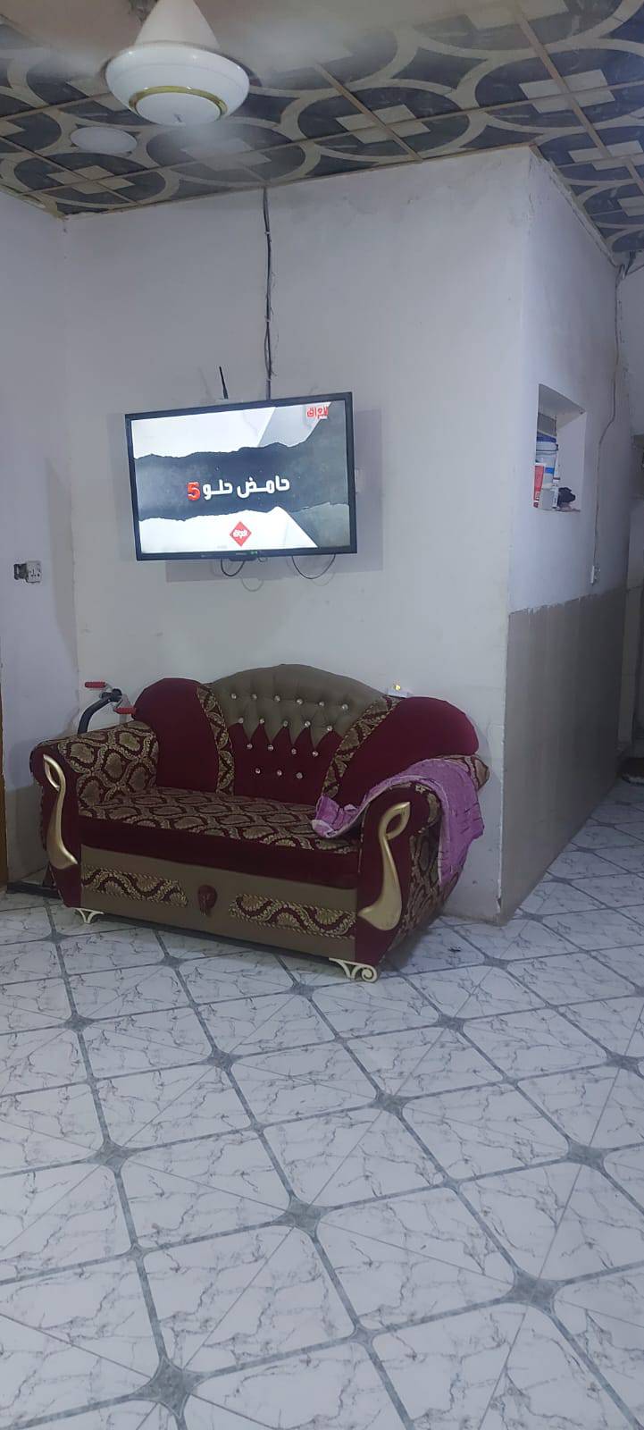 بيت للبيع مستعجل • ٢٠٠م • شارع ١٥ حرف تي