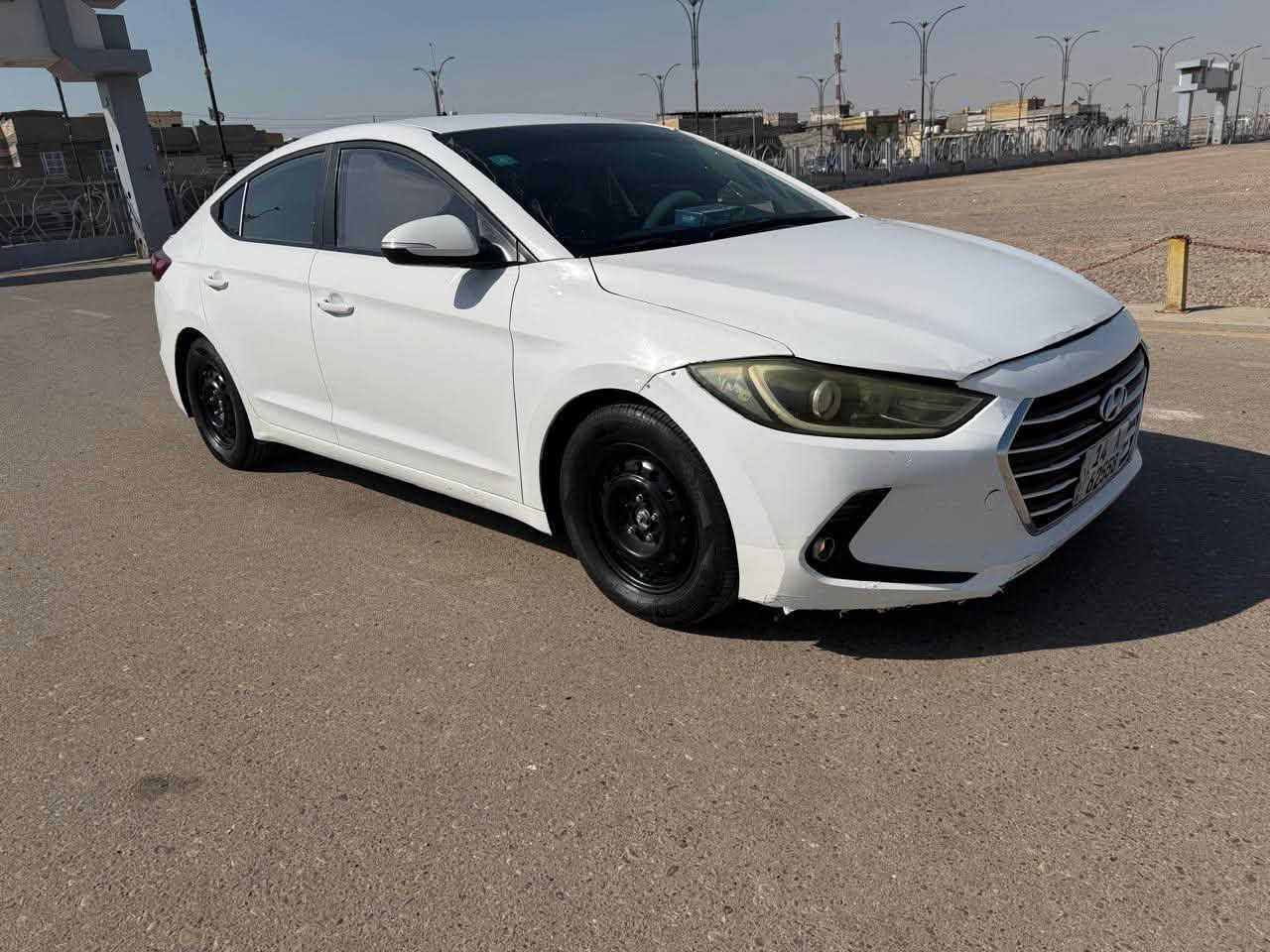 سلام عليكم  للبيع النترا موديل 2018 افانتي وارد كوري بيه صبغ قطعتين من كوريا والباقي كفاله من الضربه والتبديل والصبغ محرك كير تبريد حداديه كفاله رقم بصره جديد سياره فول مواصفات عدا الفتحه بصمه تشغيل ابواب بصمه مرايات شفط شاشه كامره خلفيه نضام أيكو نضام سبورت تدفئه كشنات لايت زنون محرك كير كفاله من الفتح سياره جديده رقم بصره تحويل سنويه جديده 2031سعر 108 مجال كلش قليل بدون احراج ///عنوان بصره
***********
