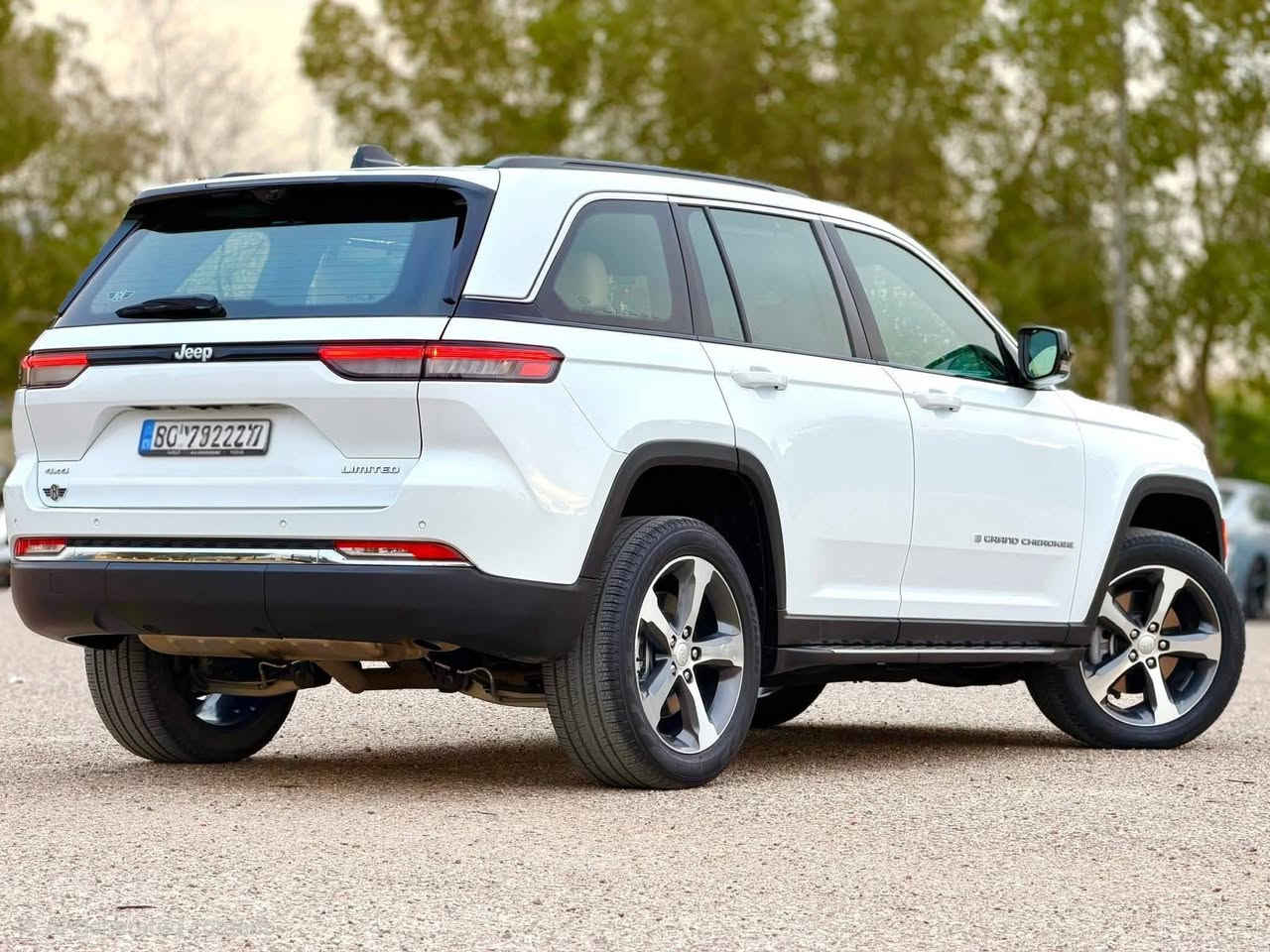 جيب لمتد بلس 2024 خليجيه 

وكالة هارلم وبالضمان ماشيه 9 الاف فقط رقم اربيل بأسمي وتحويل مباشر 
السياره مكفوله كفالة عامه من الضرر والصبغ والرصعه والشخط وبحالة الوكاله بالضبط 
  .... 
مواصفاته 
محرك 6سلندر 3600
بانوراما 
فور ويل 
خمس كامرات 
كشنات جلد 
تدفئة وتبريد بالكشنات 
باب خلفي كهرباء 
شاحن واير ليس 
كشنات وستيرن خزن ميموري 
سستم صوت 
ويل كب حجم 20
هذا رقمي وتحياتي  ***********
 مكان السياره اربيل
