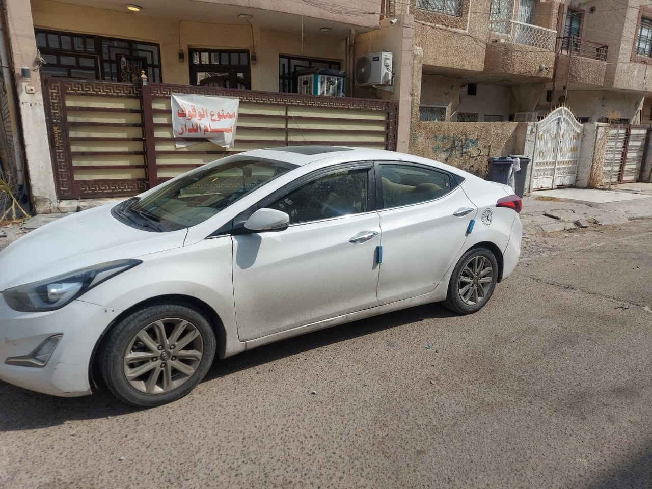 السلام عليكم 
النترا خليجي موديل ١٦ للبيع بيها ضربه بلباب مال السايق ومبدل الباب الباقي كفاله كير محرك بحاله جيدة صدرها شويه تعبان..السعر عند الاتصال

للاتصال ***********  /***********
