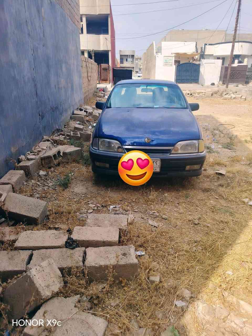 للبيع موديل 92جام ا ربع كهربائي رقم كركوك سنوية جديد دفتر بانزين موجود محرك كير بشرط تبريد بلادي بس مايشتغل سعر 32
          ***********
