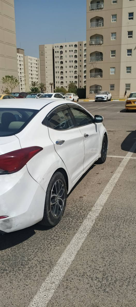 سلام عليكم الانتر موديل 15 للبيع كير ومكينه مكفولات محرك 2000 دوش بيهه ٣ قطع تبريد خير من الله مكاني بغداد بسماية ب ٨٨ وبيهه مجال بسيط/***********
***********
