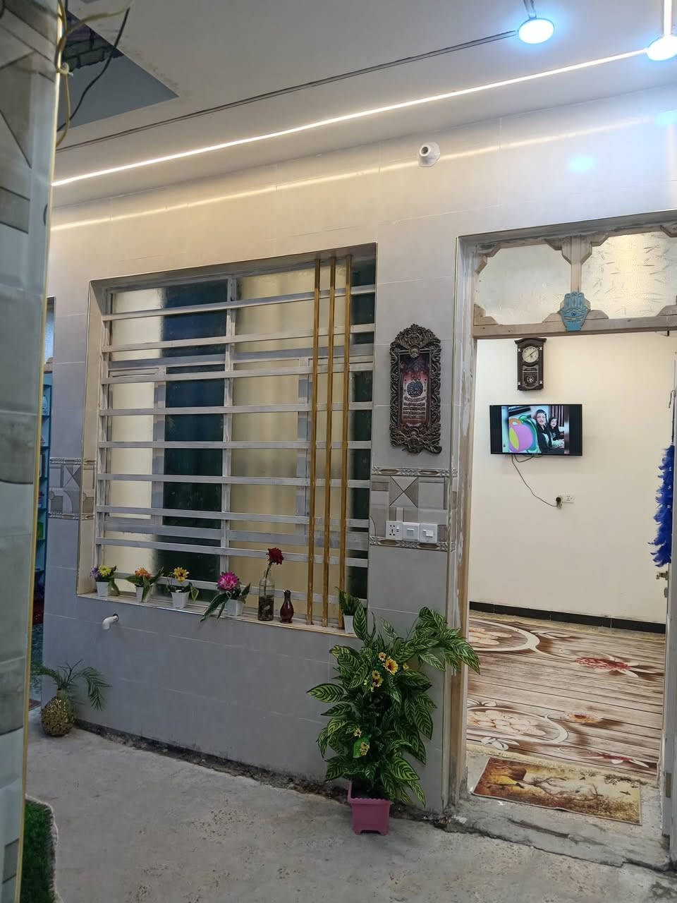 نص قطة مساحه ٦٣البيع ب بقطاع ١٦ قرب صيدلية كريمة ثاني بيت علا الشارع *********** بي واتساب
