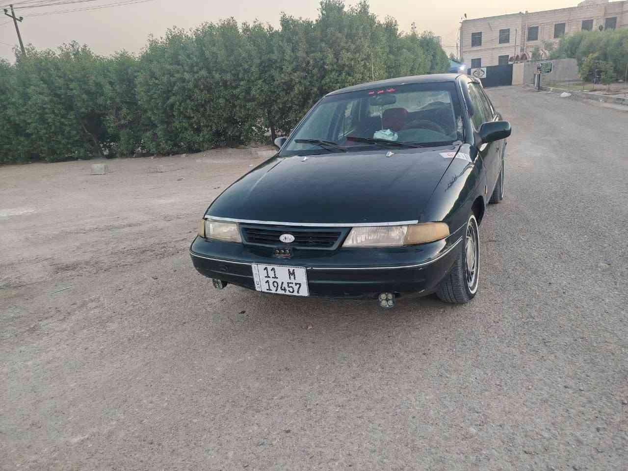 السلام عليكم سيفيه ٩٣ رقم دولي بغداد هزه جديده و سنويه مجدده ٣١ محرك شرط حاويه وكير عادي تخم تايرابو خط الأبيض جديد وباتري جديد تبريد شغال سياره مكفولة من الضربه مصبوغة لجماليه حزام سياره جاهزه لون زيتوني صدر أمامي وخلفي جديد سعر   ٢٧ عنواني أبو غريب ***********/***********
