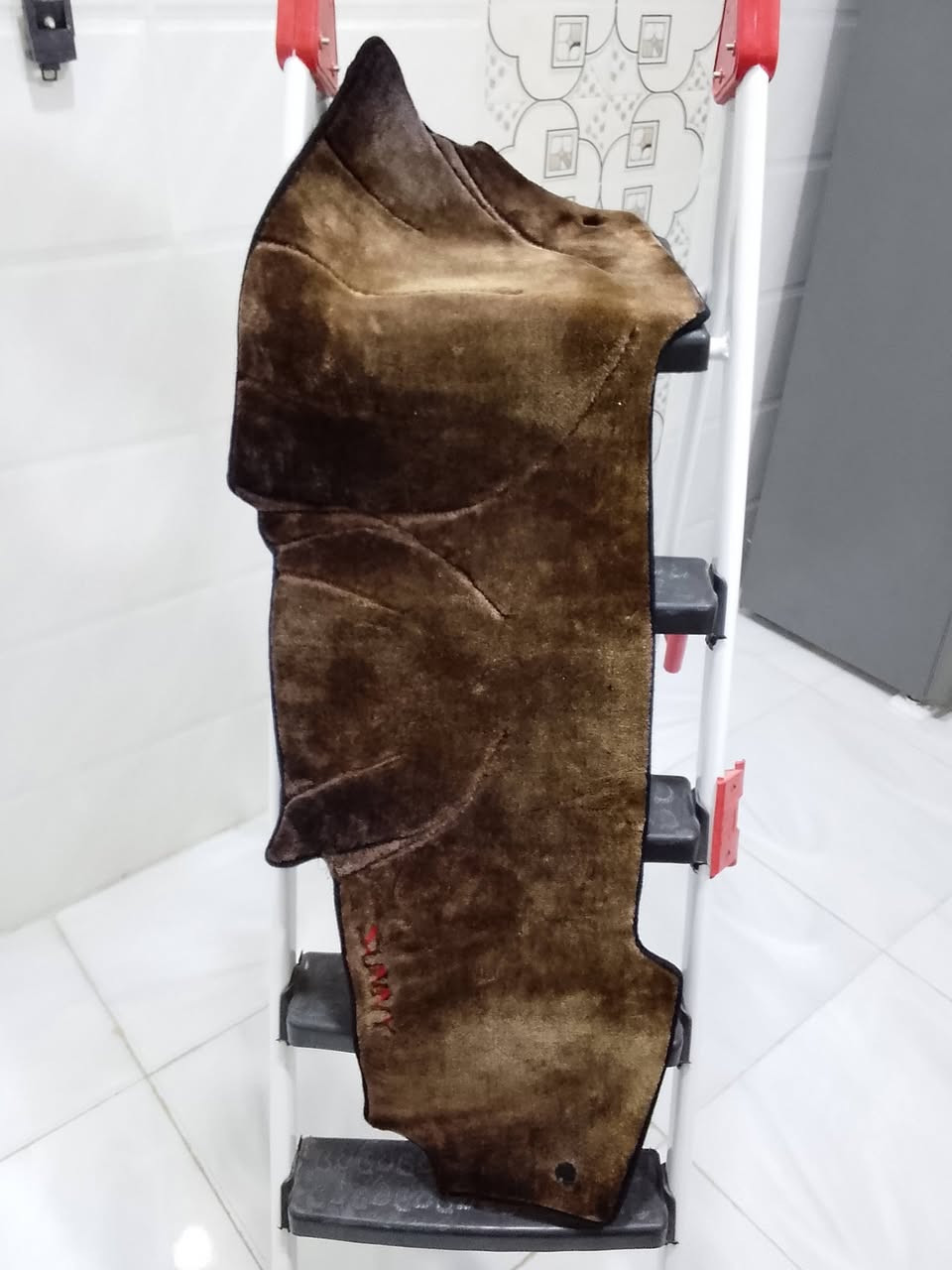 سلام عليكم..      للبيع.  العنوان كربلاء 

شاشه سياره صني.     جديده كارتون مامستعمله 

كاربد دشبول صني.   نضيف 

العنوان كربلاء
