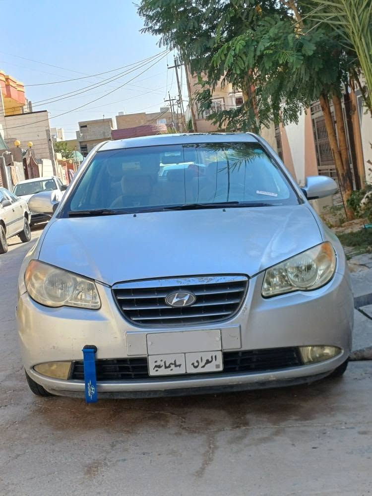 هيونداي النترا 2008 مقدس
وارد كندي سيارة فول مواصفات بانوراما مثبت سرعة حتة المسجل بلادي رقم سليمانية سنوية بأسمي صار ٣ اشهر ساقطة ضررها قطعتين صبغ بدون معجون وشوية كلير وبيها بطاقة بانزين كركوك  كير ومحرك بالشرط ارقى دهن اديرلها داخل المحرك يلمع . سعر 86 وبيها مجال 
شراي اتصل *********** كركوك, العراق
