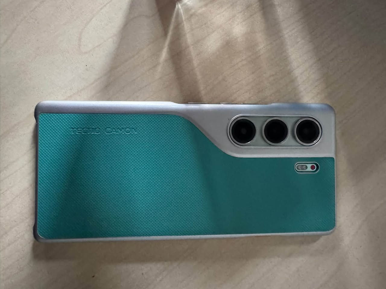 تكنو ٤٠ برو 5G • كسر كارتون • ملحقات كاملة