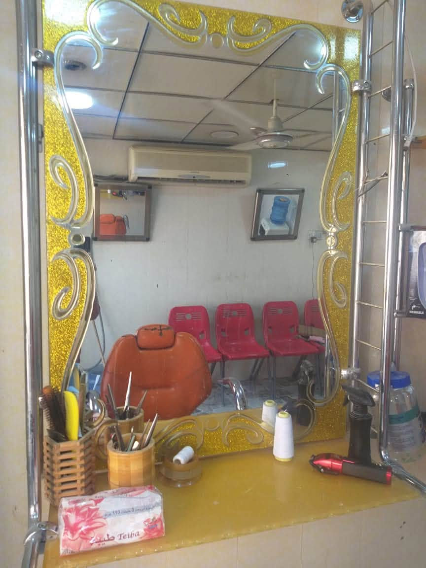 سلام عليكم للبيع الاتصال ***********
