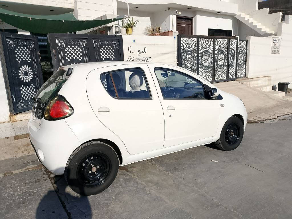 باندا ١٣ سياره جاهزه مكانها كركوك بطاقه بنزين موجود تبريد شغال باتري جديد تايرات جدد شرط تحويل 
*********** كركوك, العراق
