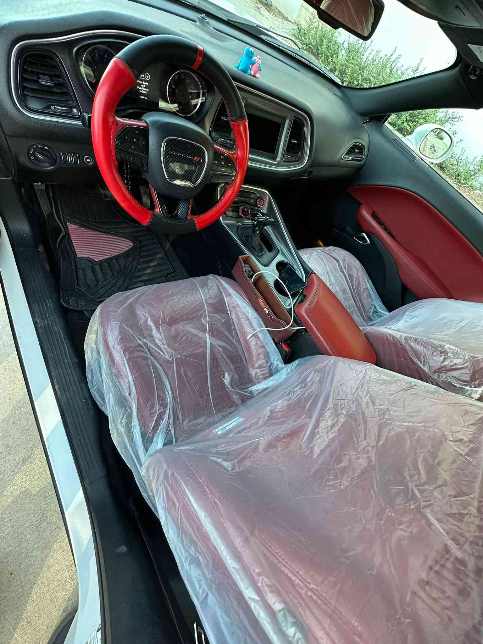 جالنجر SXT 2019 للبيع فقط
V6 3.6
بدون ايرباك بدون دواخل بيها 3 قطع بخ امريكة صفحة السايق رقم الشاصي موجود بالصور
محرك كَير بشرط مامفتوحات
رقم سليمانية الجديد تحويل مباشر
العنوان سليمانية
السعر 168 ومجال حك الجية
للأستفسار اتصل ***********
