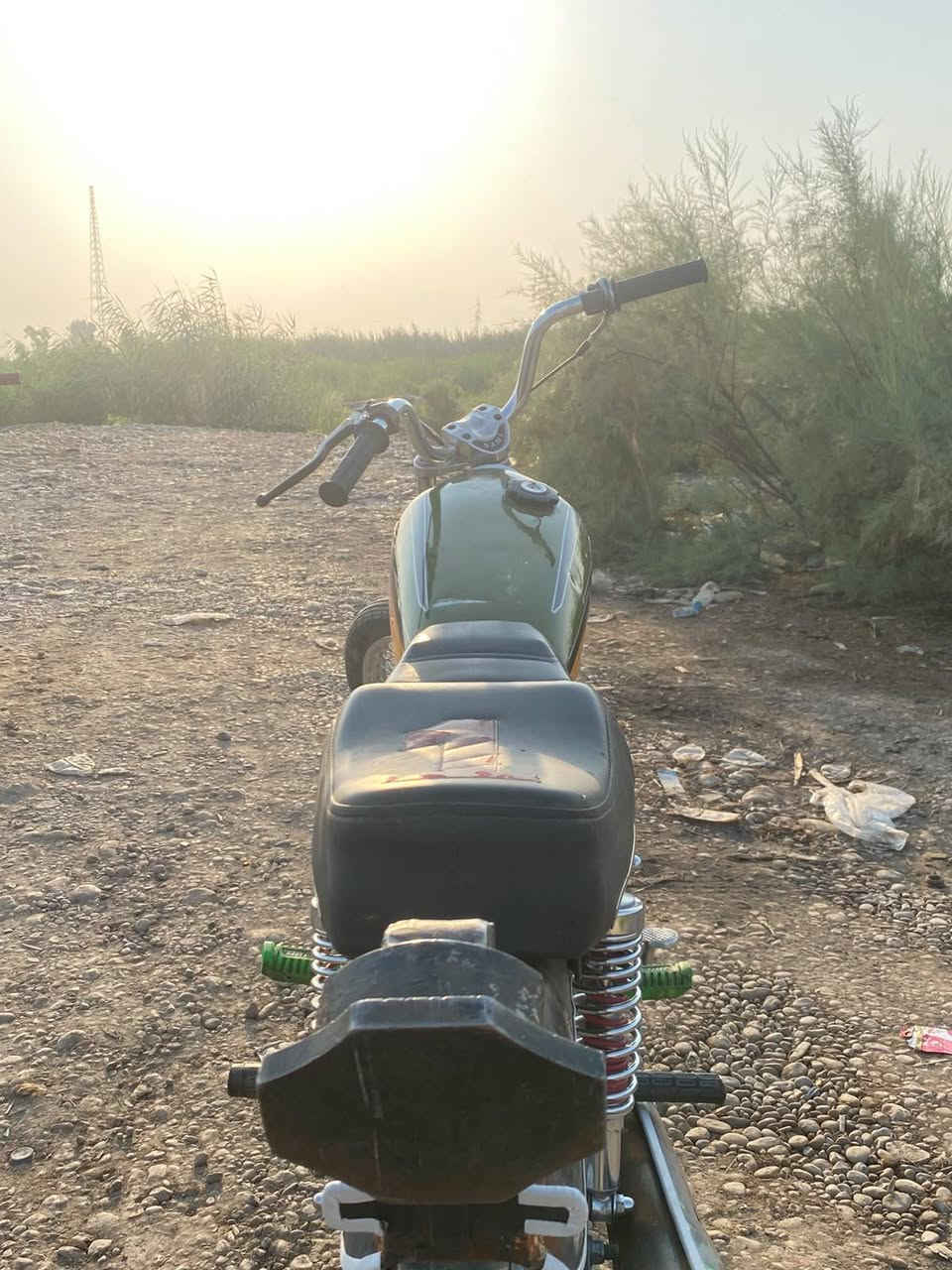 السلام عليكم دراجه للبيع موديل 2025 دراجه مفتوحه فقط والفات السعر 550 وبي مجال اللي يحب يتواصل رقم واتساب***********
