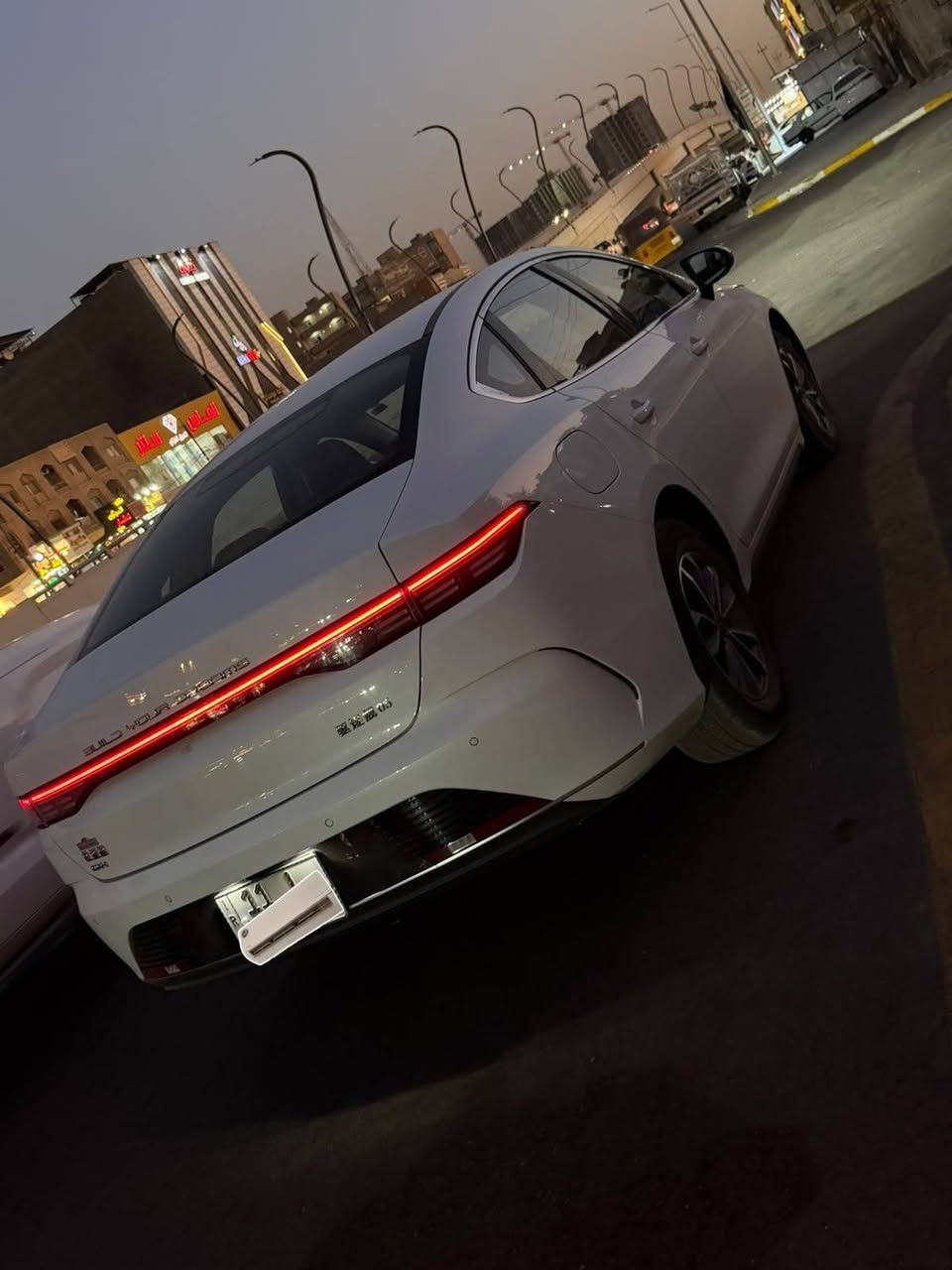 BYDديستروير ٢٠٢٥ المشي الكلي ٣٣ بيه طخه بلبنيد بسيطه ورصه صغير بجاملغ الايسر سياره نظيفه جدا موصفات معروفه السعر(١٧و٧٠٠) المكان المشتل***********

