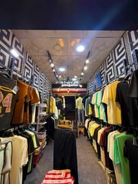المحل للبيع لعدم التفرغ للاستفسار  07702600903