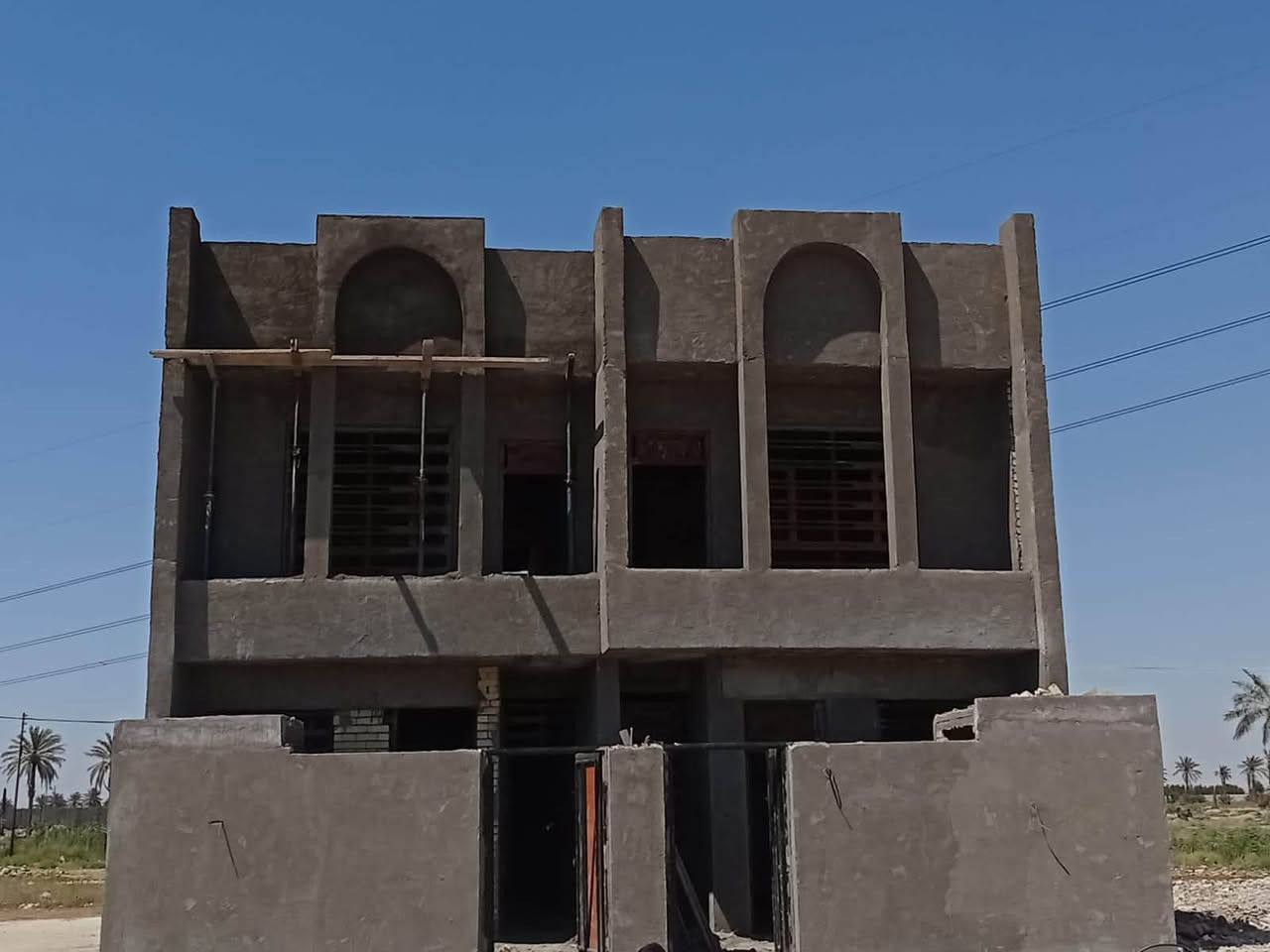 سلام عليكم اي شخص يحتاج كادر مال البخ وجهيات تشميع مصاطر كلشي متوفر عدنه وهاي الرقم التوصل ***********
