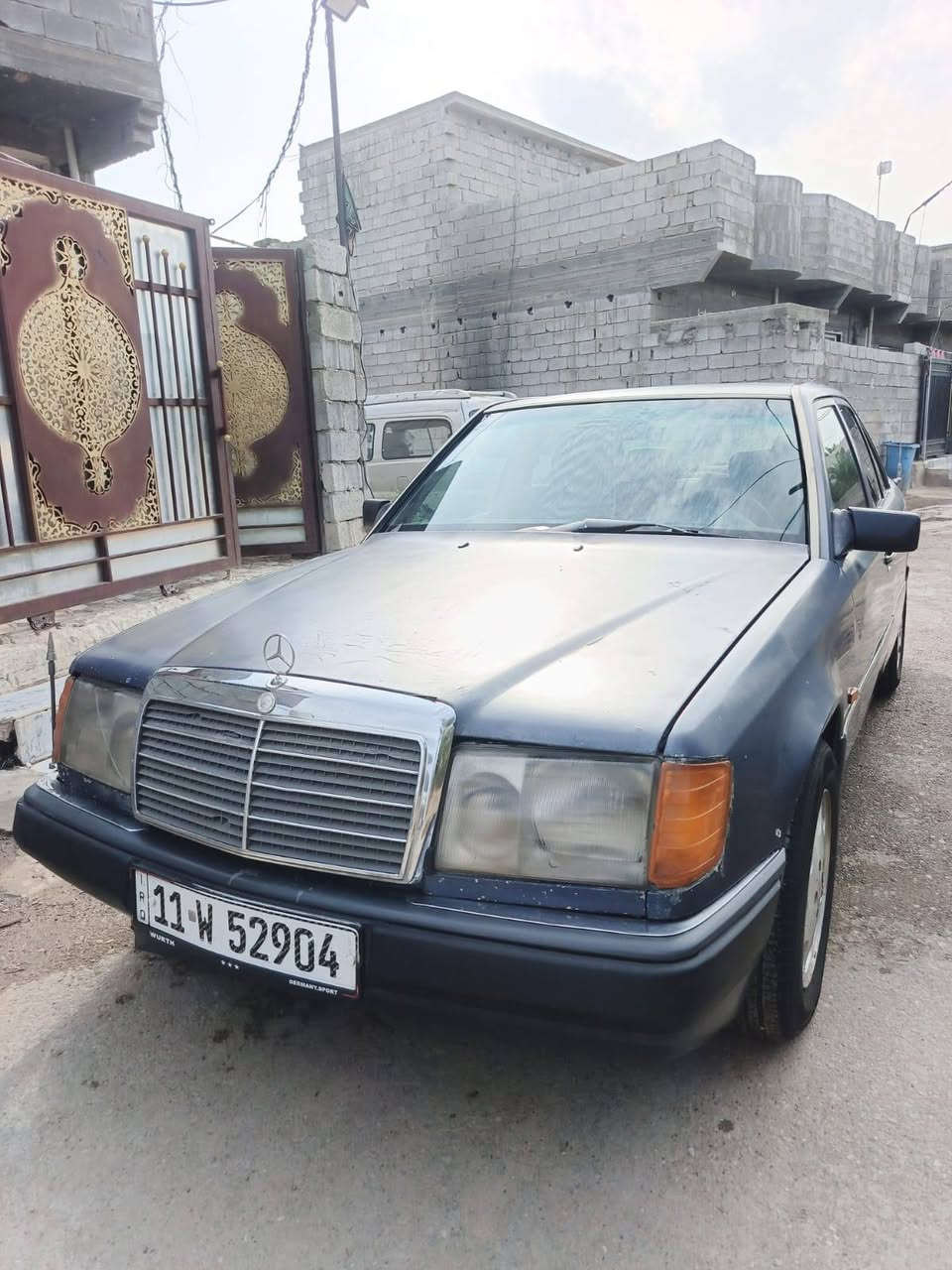 مرسيدس 300 • ١٩٩٠ • باسمي