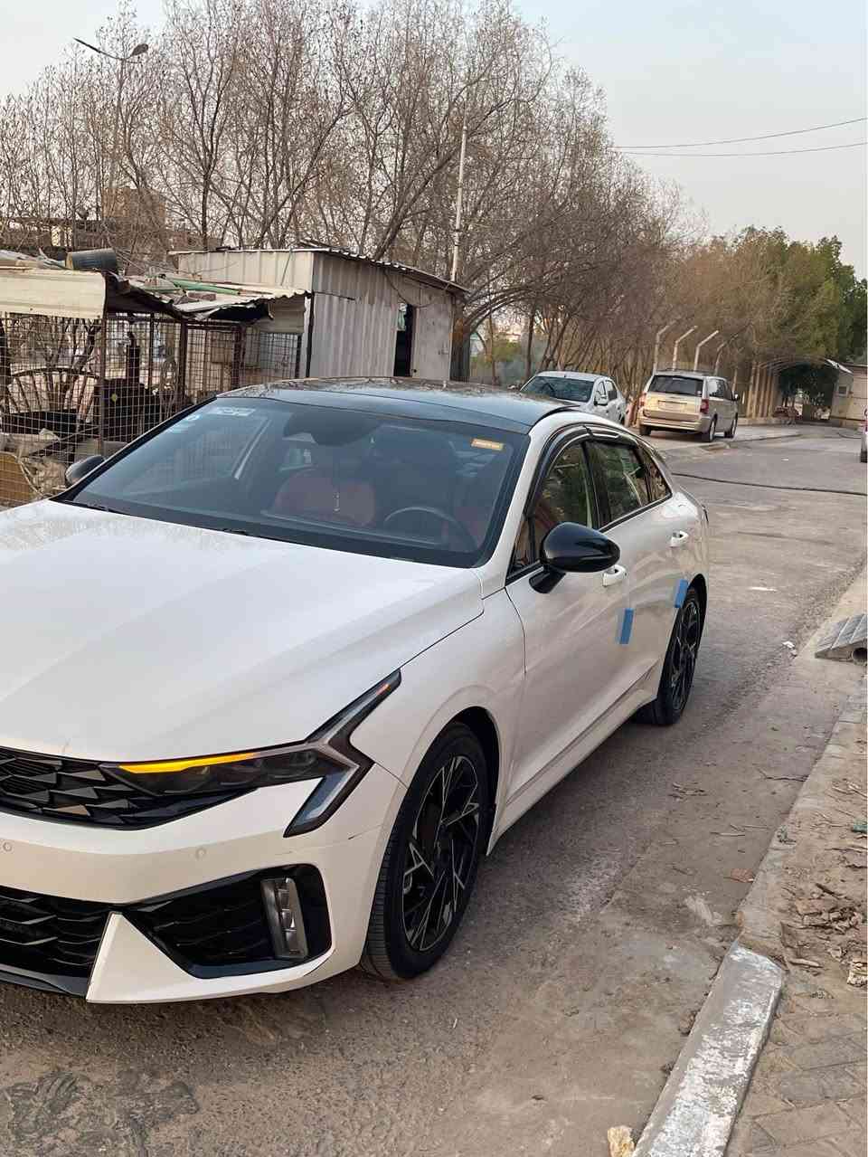 بيع او مراوس حسب القناعه

السلام عليكم K5 موديل 2025 فئة الGT

رقمه بغداد حره

سياره كفاله عامه من تبديل (فقط الباب ولجاملغ ) ولفحص موجود داخل المنشور بدون ارباك راديترات بلاد شركه

اخوان مواصفات GT معروفه فول 1/1 اعلى فئه

محرك 2500 تنفس طبيعي داخل لونين

مواصفات فول بنوراما قافله المواصفات

بصمه _ تشغيل عن بعد _ تبريد قطعتين _ شاشه جيتال كامره _ تحكمات _ شفتات استيرن _ ويل كب _ انظمه قياده شفتات استيرن _ مثبت سرعه _ توقف ذاتي _ هاند بريك

مكان السيارة 

البصرة

وباقي التفاصيل خاص

او اتصل *********** البصرة, العراق
