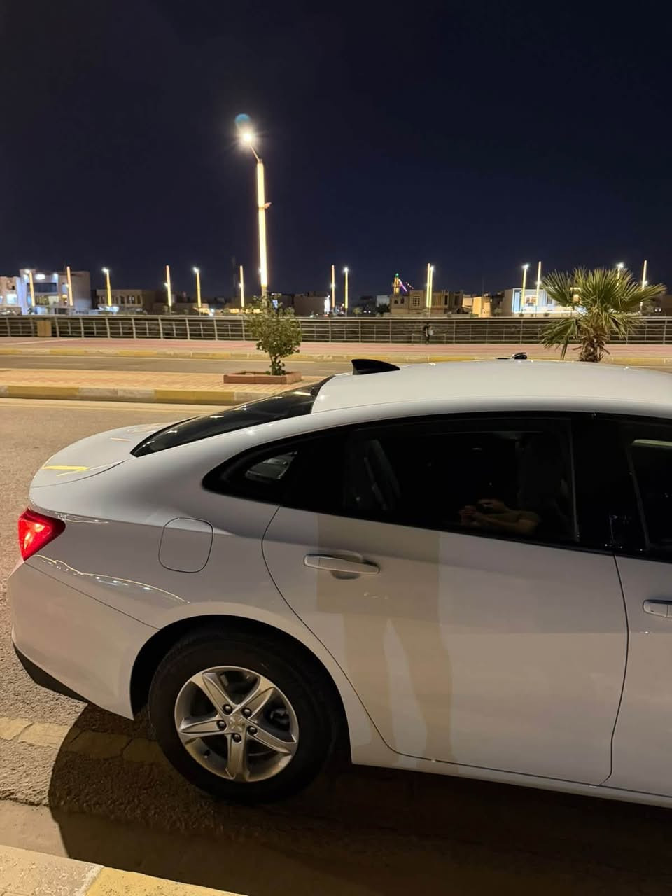 🚗 شوفرليه ماليبو 2024 

✨ الفئة: LS
📍 الموقع : الانبار – الرمادي
🔢 رقم السيارة : اربيل 

🔧 المواصفات :
•محرك 1.5 تيربو
•تشغيل عن بعد 
•كشن مخمل 
•ابل كار بلي
•نظام توقف ذكي 
•رادار امامي 
•نقاط عمياء بالمرايا الجانبية 
•اوتو هولد 
•تحكم ستيرن 
•السيارة فول عدا الفتحة 
🔴 الضرر :
دعامية امامية + ملاحضات بالبونيد فقط وصور الضرر مرفقة بالمنشور
بالعراق صار بيها صبغ نص الباب الخلف السائق فقط 
السيارة جديدة ونضيفة وخير من الله كفالة محرك وكير

💰 السعر: 125 (قابل للتفاوض)

📞 للاستفسار:***********
