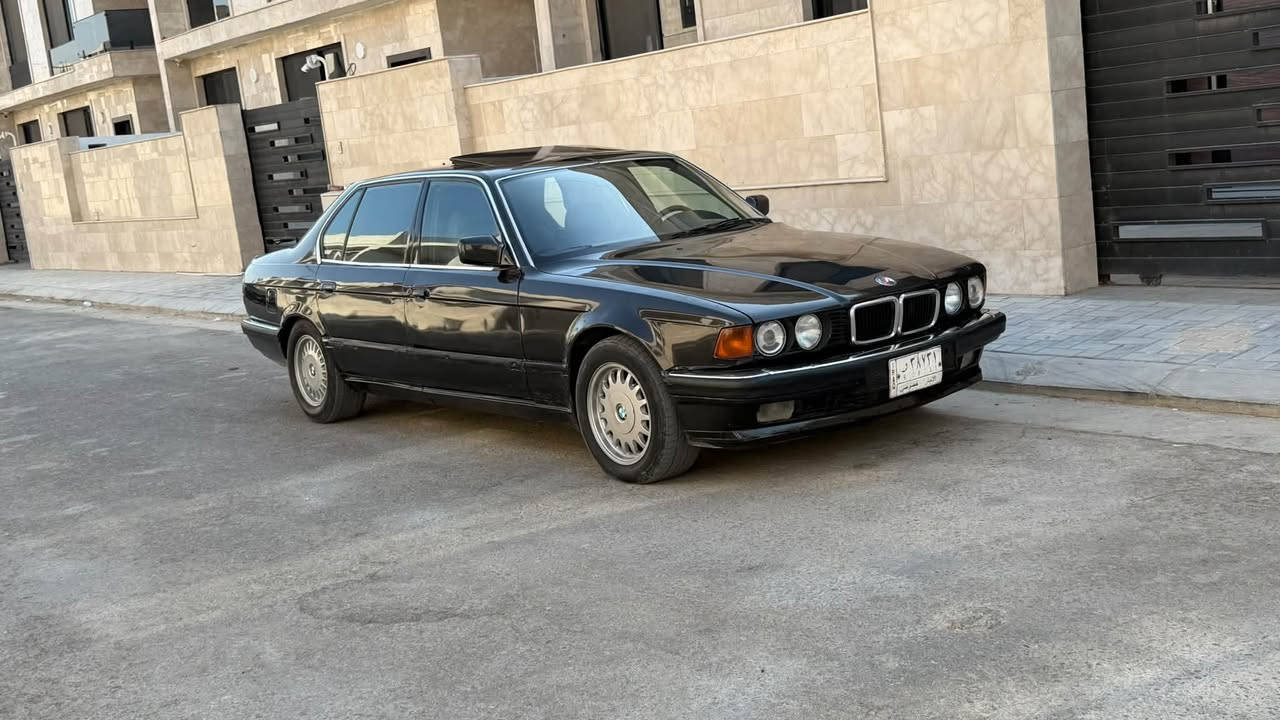 بي ام دبليو 1990 حجم 735 السعر 34 ورقه قفل قفل قفل سياره جاهزه وحلوه خير من الله فقط تبريد عاطل رقم انبار تحويل مباشر مكاني بغداد العامريه ***********
