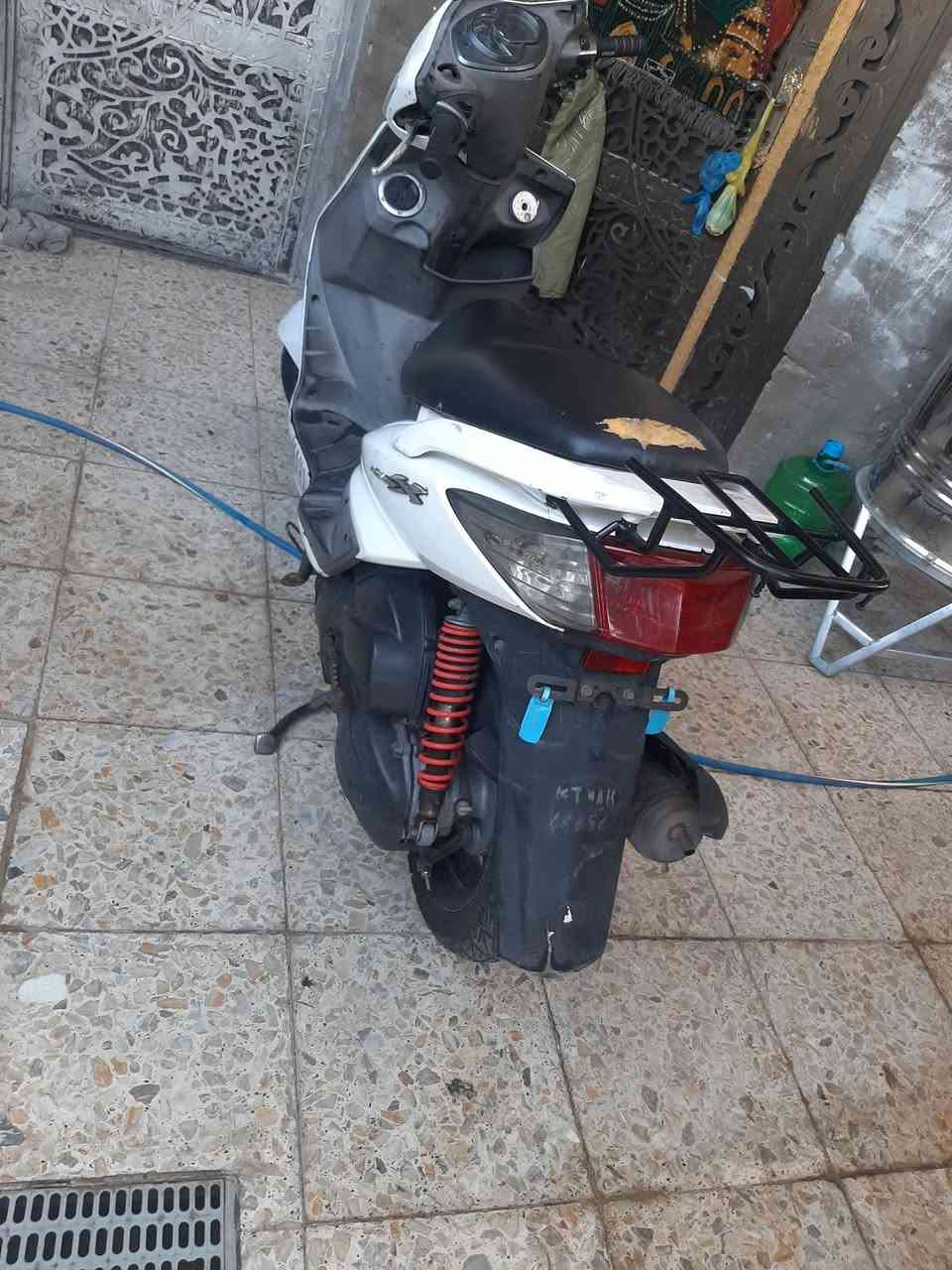 للبيع سكنس ياباني دراجه كلهه بلاديه مامفتوحه بلاديه وبيهه منضومه زنون السعر ٦٥٠ مكاني بغداد نهايه حي اور ***********
