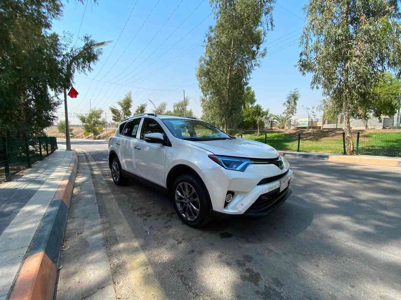 يالله

سلام عليكم البيع 

تيوتا راف فور 

موديل ٢٠١٨

سياره وارد امرايكي 

سياره مابيها صبغ فقط بيها بارد بمكانين

مواصفات سياره 

واحد ع واحد 

بصمه وفتحه كشان جلد 

كشان تبريد وتدفئة 

سياره ماشيه 90

محركها ٢٤٠٠

سياره رقم بغداد باسمي 

العنوان ديالى بعقوبة 

سعر 189

السعر***********

‏￼
