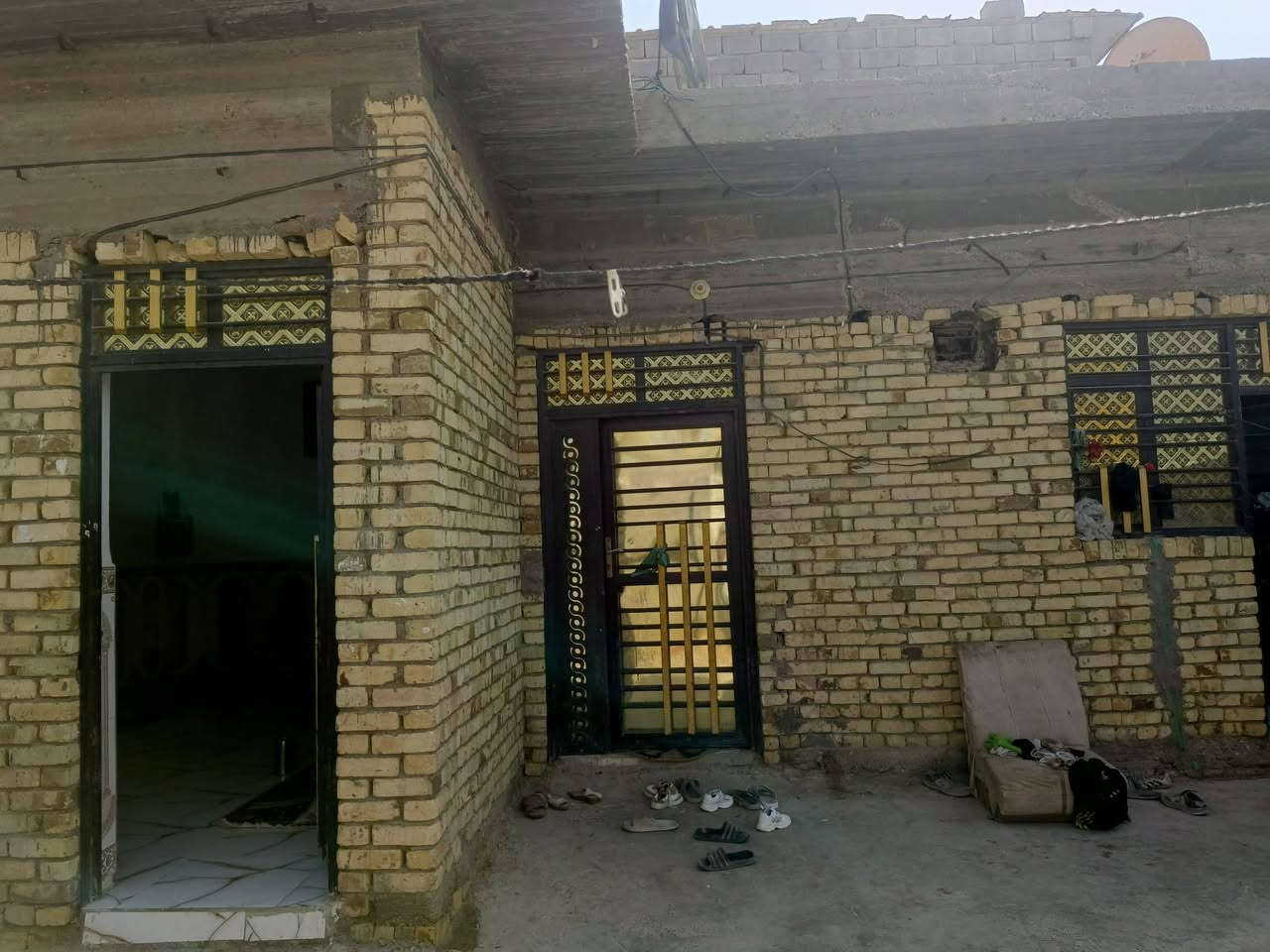 قرب سيطره الالبان • ٢٠٠م • سند ٢٥