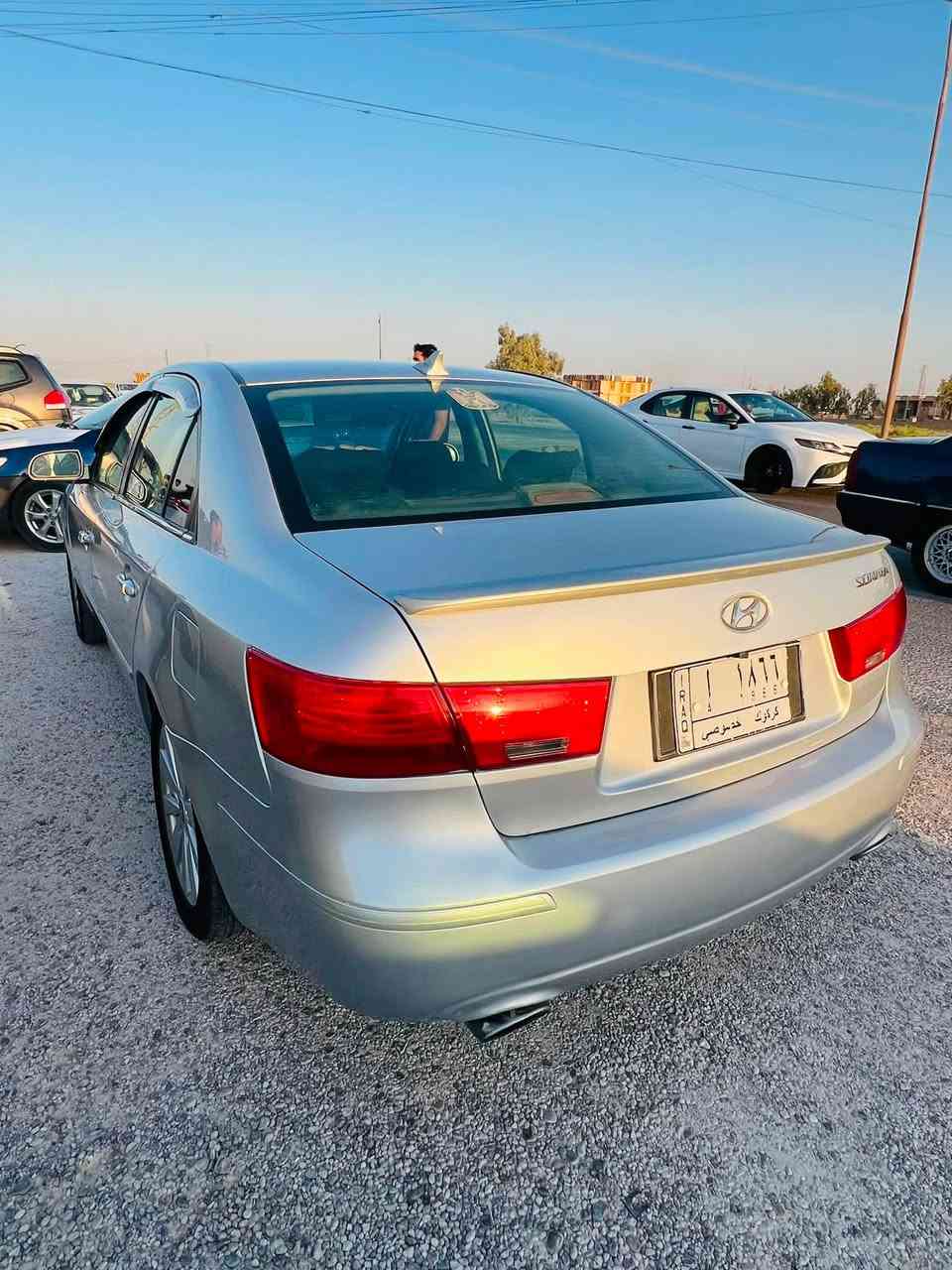 سلام عليكم سوناتا البيع موديل ٢٠٠٩ بسمي تحويل مباشر سياره بيها قطع ابيع حزام محرك ٦ سلندر مكان الرمادي  سعر ٨٨ وبيها مجال  رقم لتلفون ***********
