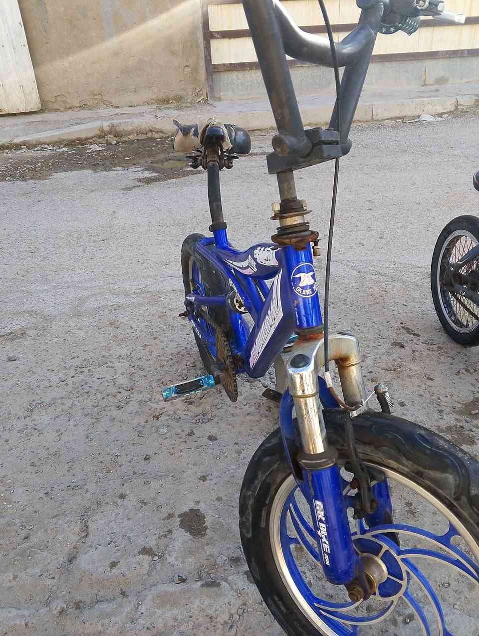 سلام عليكم  باسكلات عدد ثنين البيع  حجم  16 باسكل ازرك ما بي نقص  ثاني بس بريك خلفي  سعر ثنينن 50 بين مجال  مكاني بغداد البياع شرطة الخامسة شراي خادم  راسني واتساب ***********
