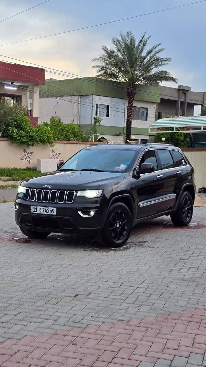2جيب لاريدو
مستعجل ع بيعتها بسبب صحي 
3سياره موديل 12
4رقم بغداد جديد مشروع وطني سنويه 27 شرط التحويل✅
5تخم تايرات جديده +حداديه جديده +كهربايات كلها شغاله+تبريد ثلج  ✅☑️
6كير مكينه 3600 شرط  ✅
7دوشمه جديده +كامره وشاشه +مرايات +4جوم كهربائي 🫥☑️+سستم سماعات جديده 🎶🔊
8ضرر السياره بونيد تحديث بس بدون ضرر +ملاحضات+بدون قطرت صبغ  بصيطه
9السياره مابيها شي نغص  🚦
        (السعر 143💸وبيها شي بصيط)
اخوان الي مايعجبه السعر خلي يذكر الله وكلشي اكو بل سوك 🫡
كركوك *********** اتصل وخادم انا***********
