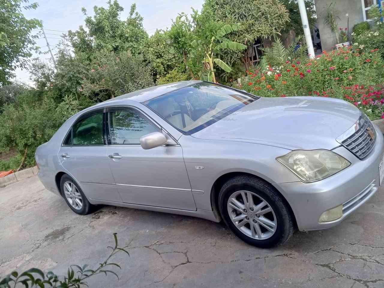 بۆ فرۆشتن: شۆفرلێت شاهانە مۆدێل 2007 (- مەواسەفات تایبەت)

سەیارەیەکی زۆر خاوێن و بێ مەسرەف، تەنها بۆ فرۆشتنە و هی ماڵە.

📍 شوێن: عەربەت 

مەواسەفات و تایبەتمەندییەکان:

جۆری سەیارە: شاهانە (کۆد کراوە ).

مۆدێل: 2007.

مەکینە و گێڕ: مەکینە بچووک، گێڕ گەورە (180)، بێ کێشە و بێ دووکەڵ.

سیستمی بەسمە: 5 بەسمە.

دووگمە: 3 دووگمە.

ناوەوە: ناو بۆر.

جامەکان: جامی هەڵگیراوە.

تەبرید: سارد و گەرم بە شەرت و مەزبووت.

برێک: زۆر مەزبووت و بێ کێشە.

دۆخی بەدەنه و بۆیاخ:

بۆیاخ: تەنها شوێنی مووس مووسەکانی بۆیاغە.

لێدراوی: دەرگای سایەق یەک تۆز لێدراوی هەیە (بێ ناوگرتن، ناوەوەی نەگرتووە).

کۆد: کۆدی بۆ کراوە.

تێبینی: هەموو مەسرەفێکی لێ کراوە، ڕۆنی گێڕ و مەکینەی تازە گۆڕدراوە و هیچ کێشەیەکی نییە، ئامادەیە بۆ لێخوڕیین

نرخ: 60 وەرەقە (6000$) و معامەلەیەکی کەمی تێدایە.

بۆ پەیوەندی و زانیاری زیاتر:
📞 ***********
