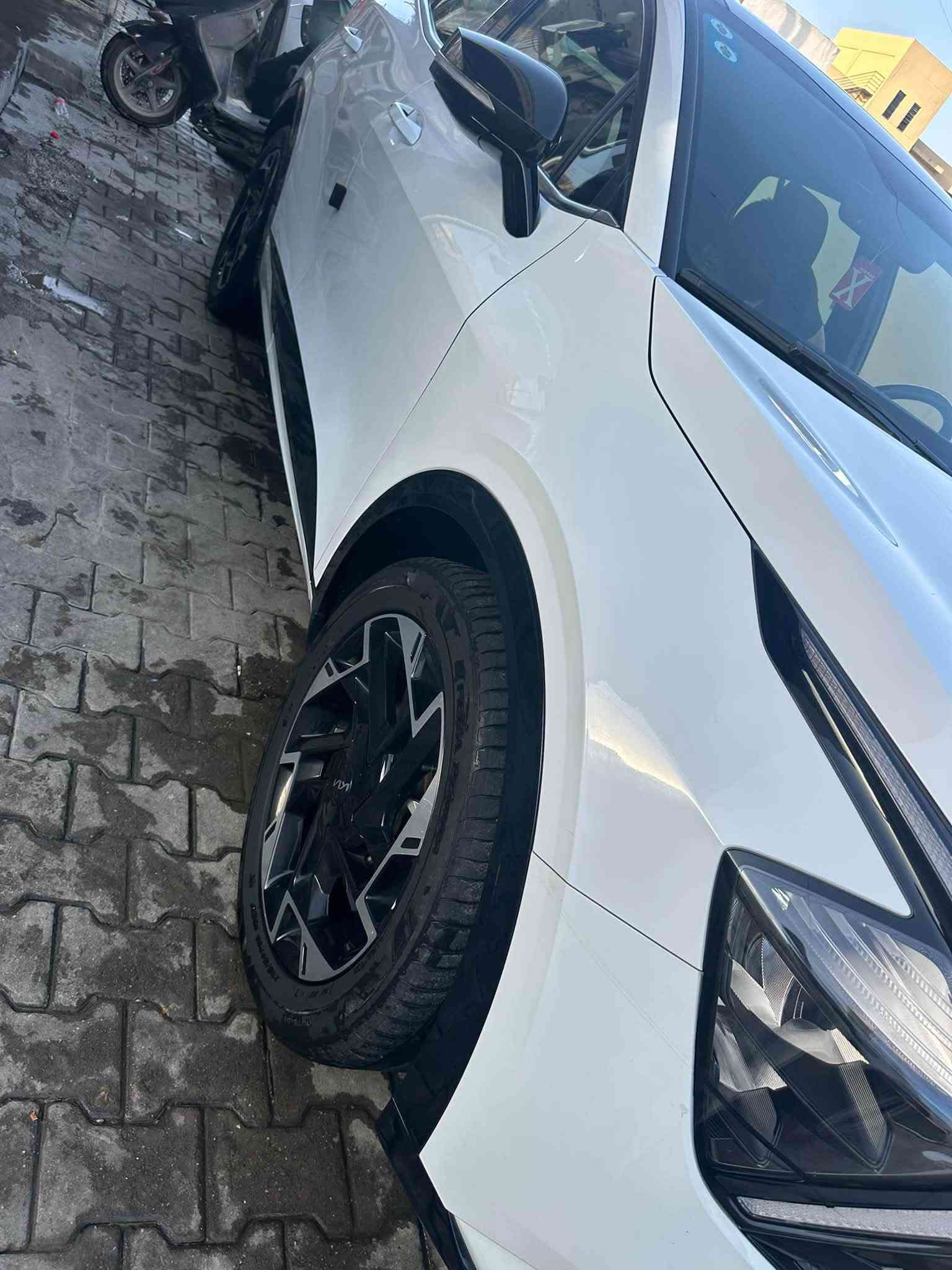 سلام عليكم سبورتج جيتي لاين مكفوله كفاله عامه من كلشي سياره جديد سبير منازل السياره ستخدام بيت جديده ام ضمان دولي ماشيه 46 سياره خابره وستفسراكثر وسياره احله من الصور 
عنوان الكرخ ممتواجد على فيس 
*********** بي وتساب
