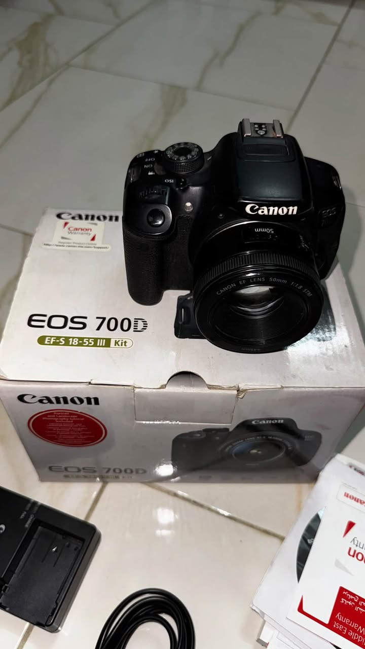 1-كامره canon 700d + عدسة canon 50mm للبيع كامل المحلقات ب 325 الف و بيه مجال بسيط
2- رونن ويبل اس كامل المحلقات نظافه 95% استخدام قليل ب ٢٠٠ الف و بيه مجال بسيط 

3- l-praket ب ٢٠ الف و بيه مجال بسيط 

العنوان بغداد شارع فلسطين 
للاستفسار ***********
او مراسلة على ماسنجر
